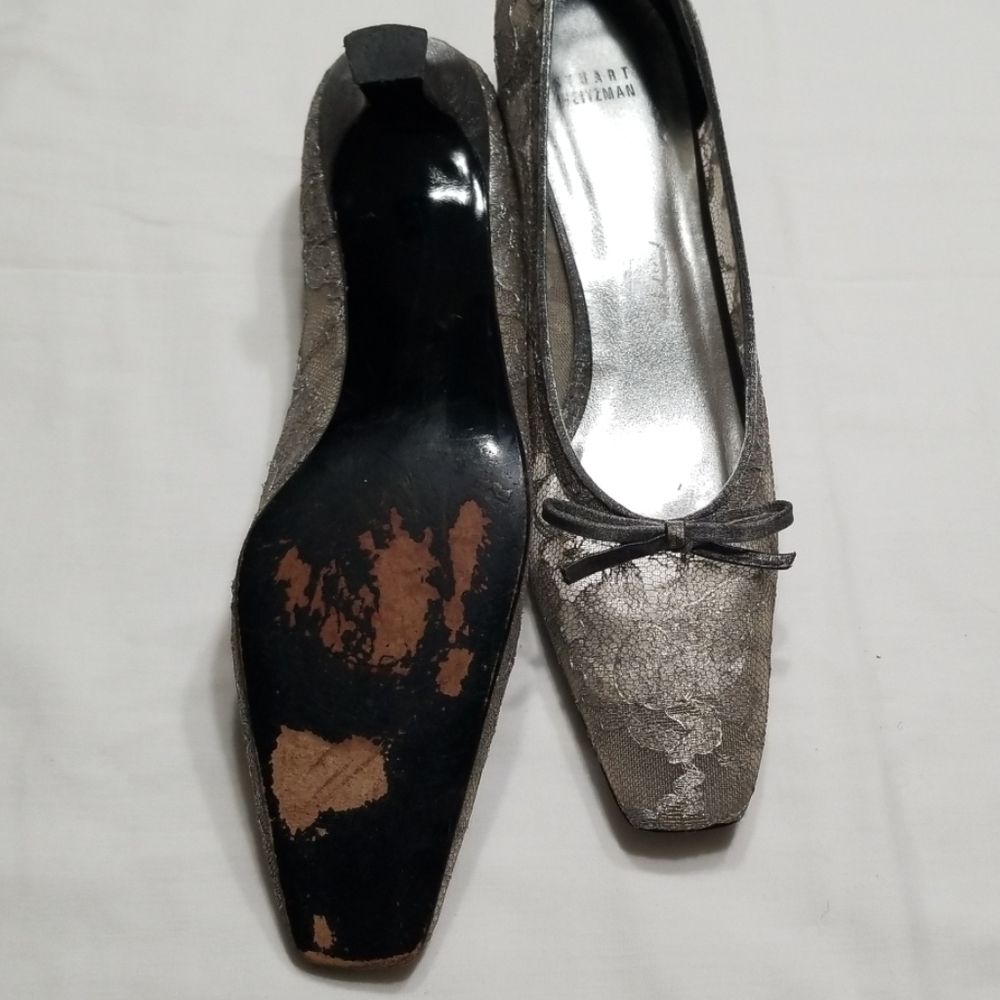 Stuart Weitzman Silver lace pumps - Picture 5 of 7